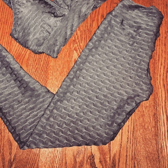 🇧🇷 AUTHENTIC Brazilian Honeycomb Leggings - Picture 4 of 8